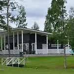 Emolahti Tatil parkı Pyhajarvi (Oulu)