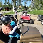 Emolahti Tatil parkı