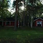 Emolahti Tatil parkı